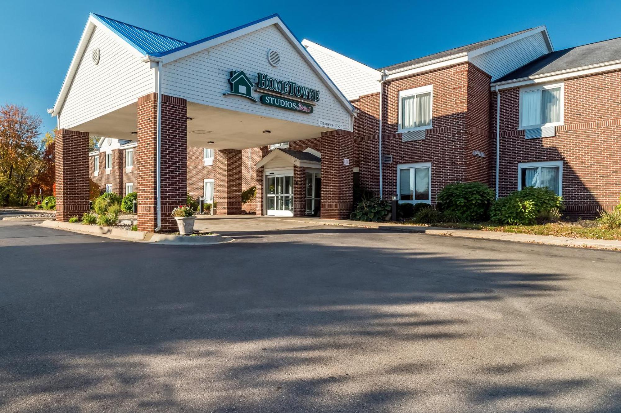 Hometowne Studios By Red Roof East Lansing - Okemos Exterior foto